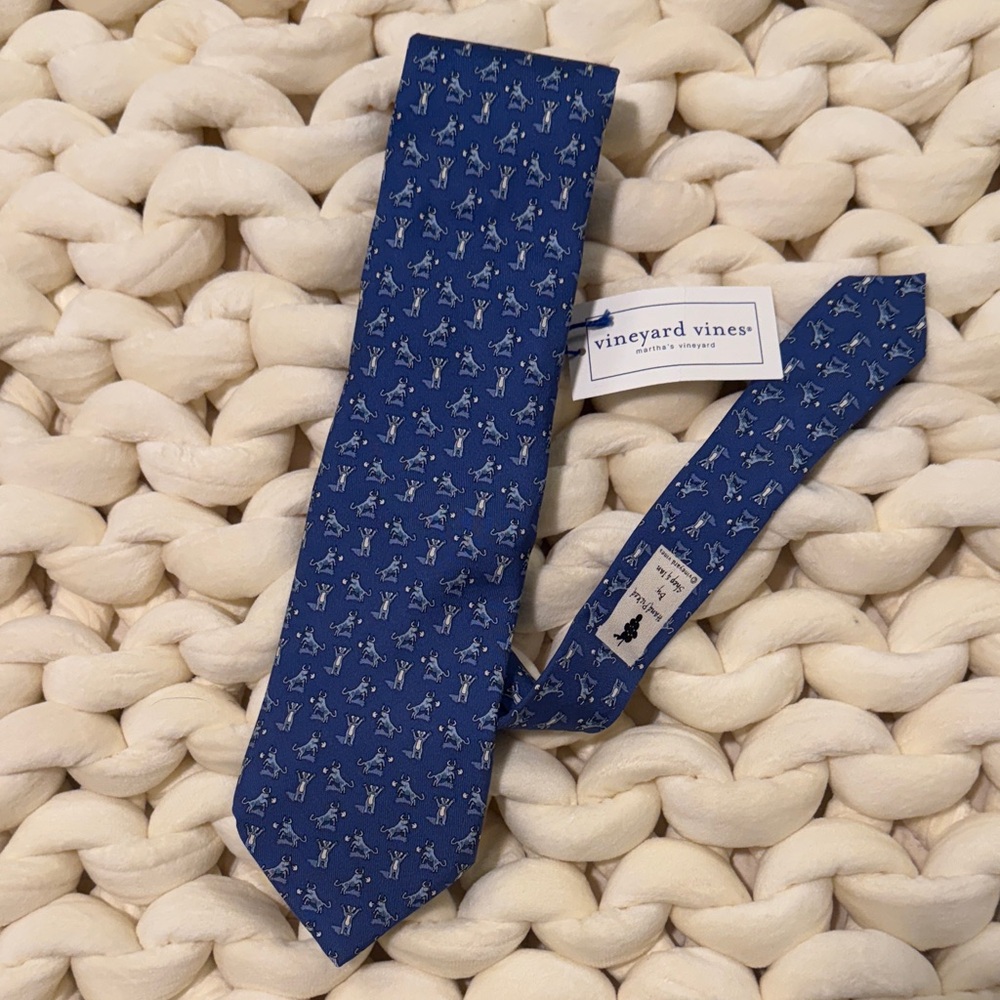 Vineyard Vines Navy Blue Patterned Tie